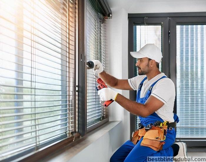 blinds fixing